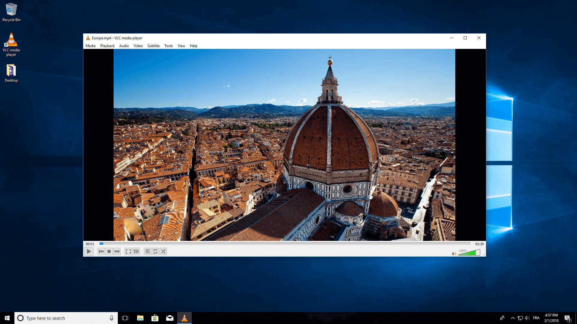 VLC playing an aerial cityscape video of Florence Cathedral in full screen on Windows